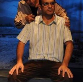 Read more about the article "اختي برا الموضوع " 2010